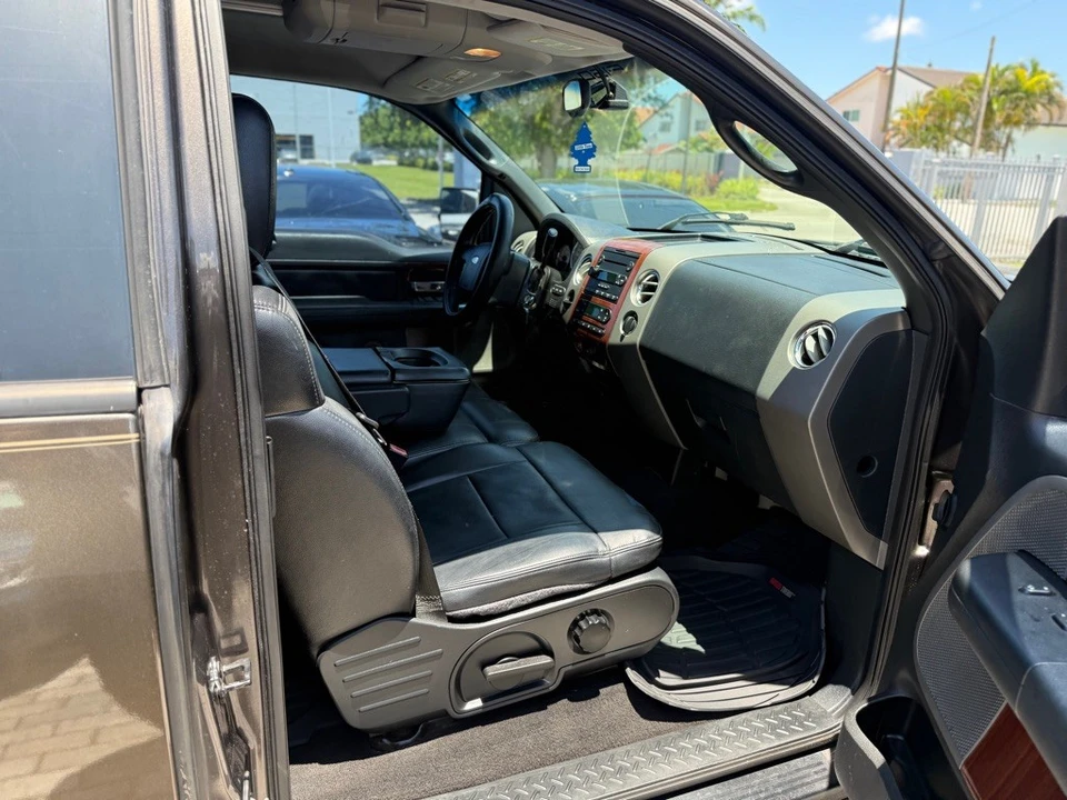 2005 Ford F-150 11th Gen - Image 22 of 30