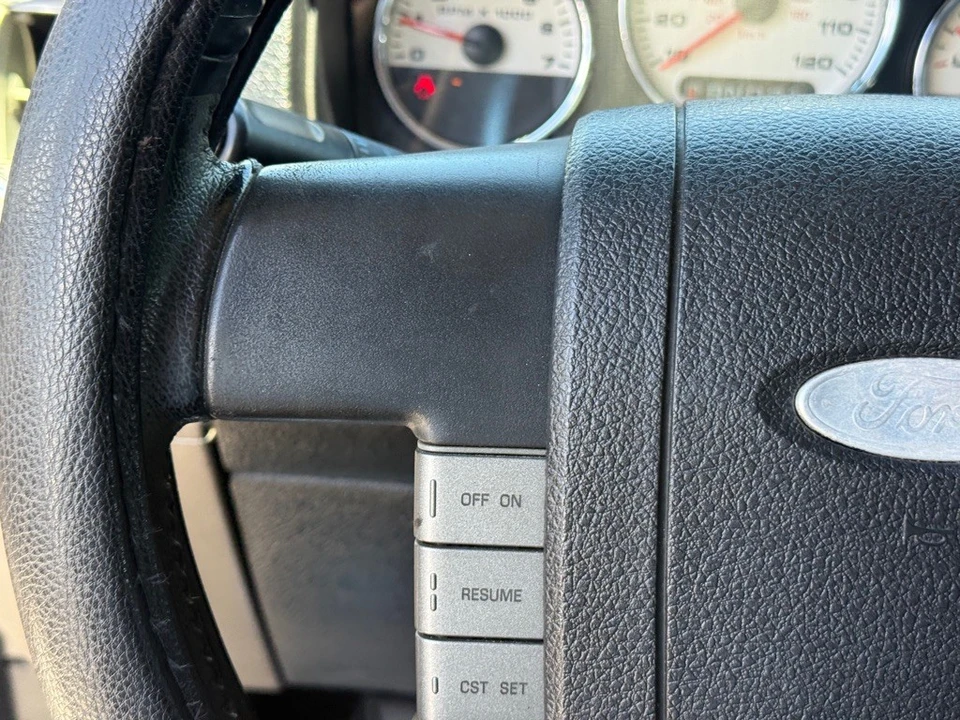 2005 Ford F-150 11th Gen - Image 13 of 30