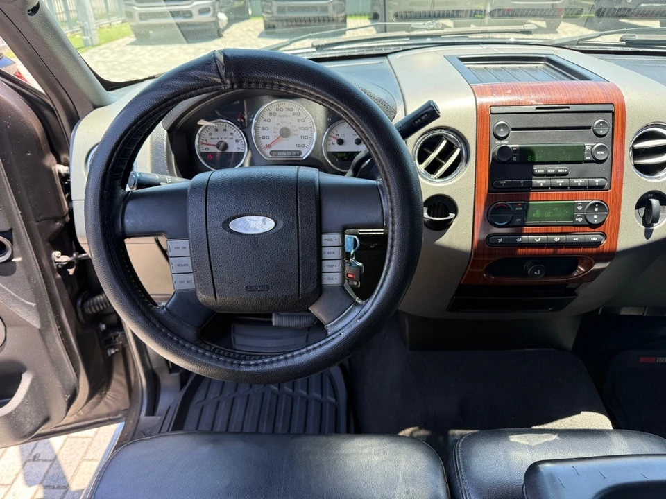 2005 Ford F-150 11th Gen - Image 19 of 30