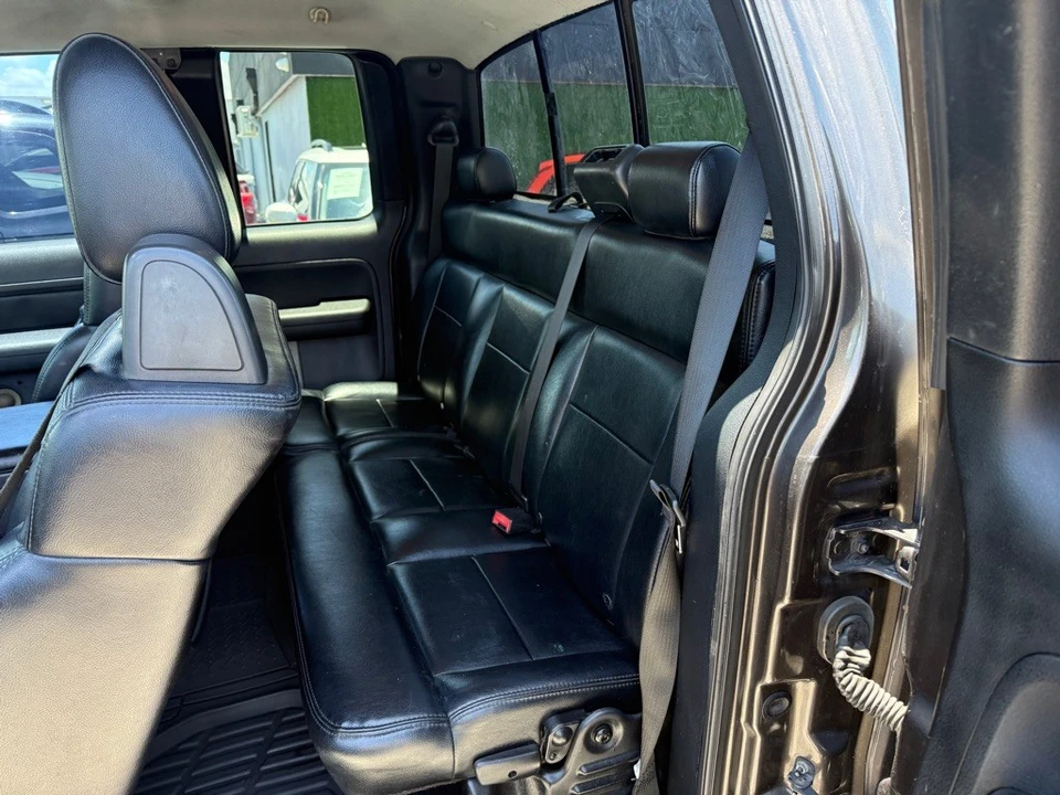 2005 Ford F-150 11th Gen - Image 24 of 30