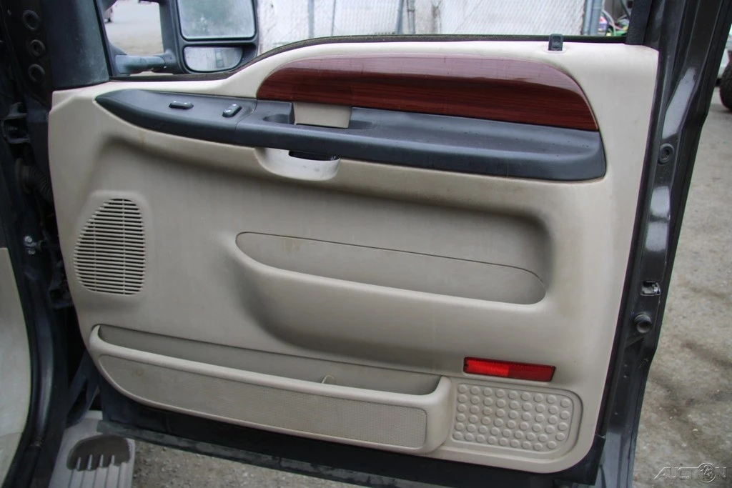 2005 Ford Super Duty 1st Gen - Image 21 of 21