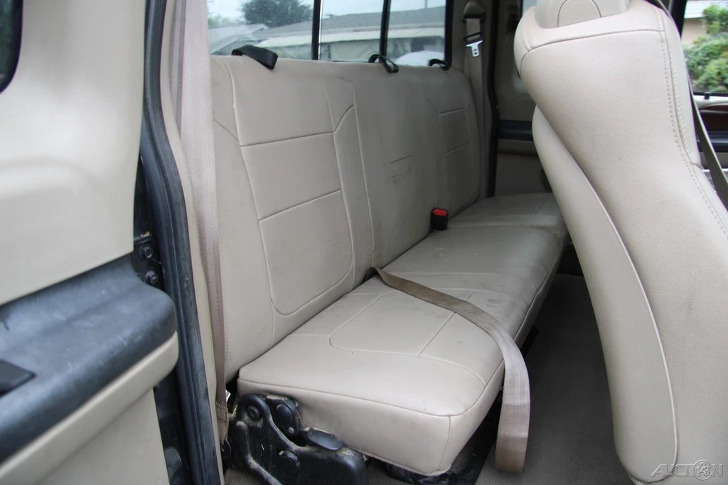 2005 Ford Super Duty 1st Gen - Image 20 of 21