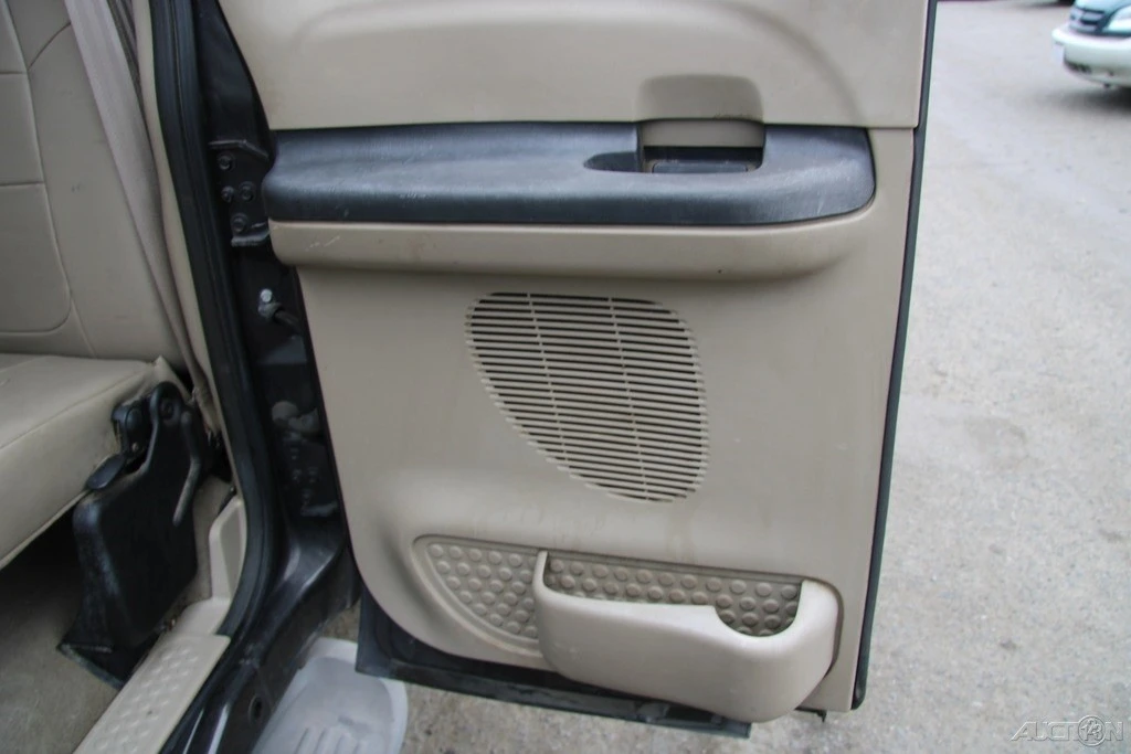 2005 Ford Super Duty 1st Gen - Image 17 of 21