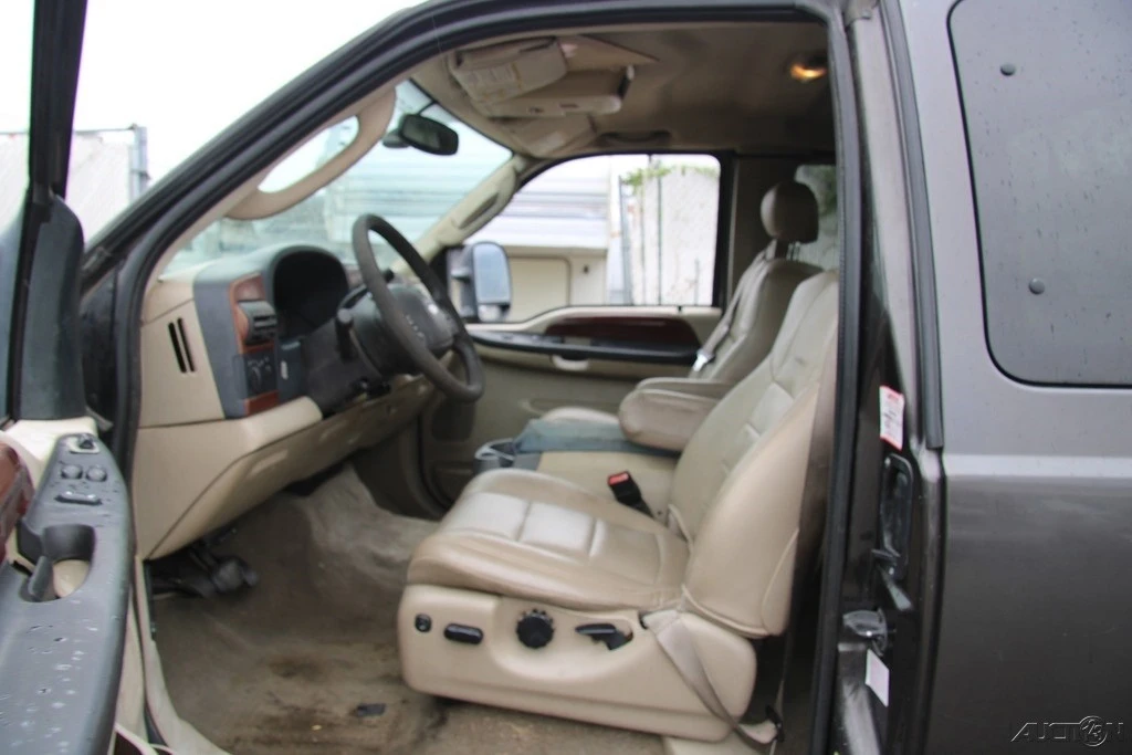 2005 Ford Super Duty 1st Gen - Image 14 of 21