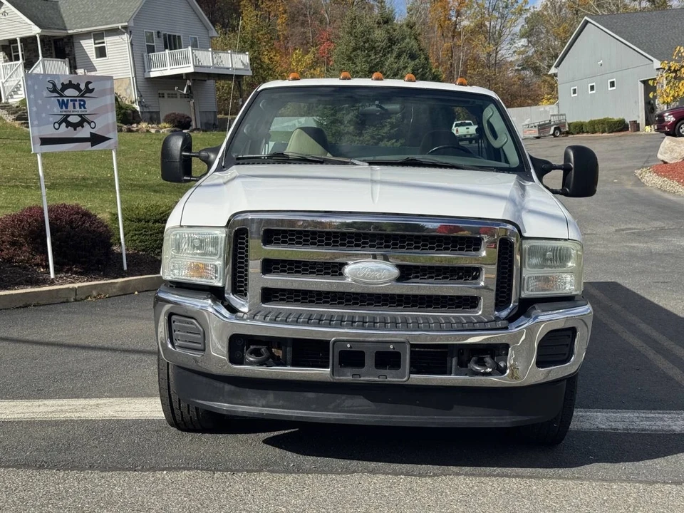 2005 Ford Super Duty 1st Gen - Image 9 of 12