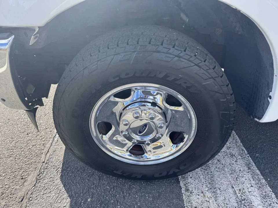 2005 Ford Super Duty 1st Gen - Image 11 of 12