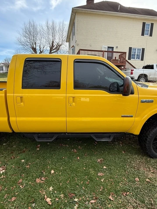 2005 Ford Super Duty 1st Gen - Image 12 of 18