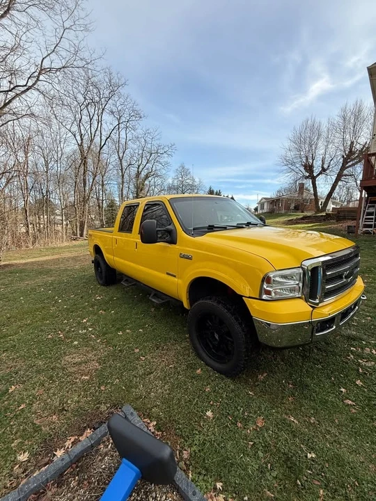 2005 Ford Super Duty 1st Gen - Image 2 of 18