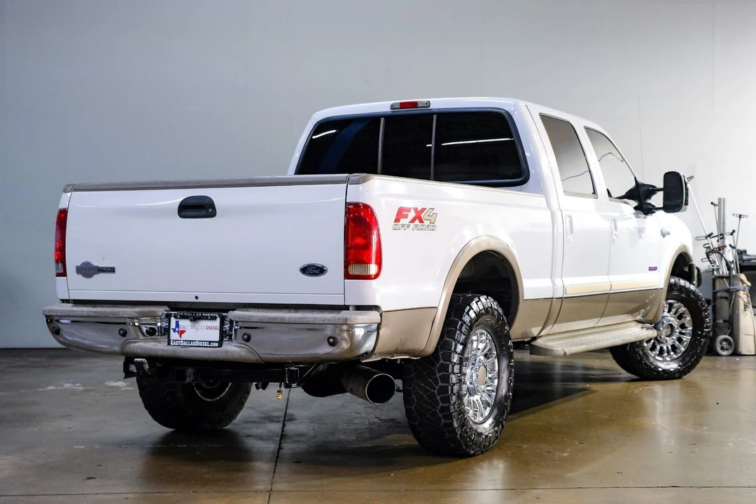 2005 Ford Super Duty 1st Gen - Image 10 of 12
