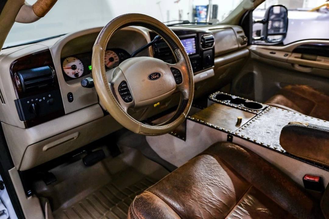 2005 Ford Super Duty 1st Gen - Image 3 of 12