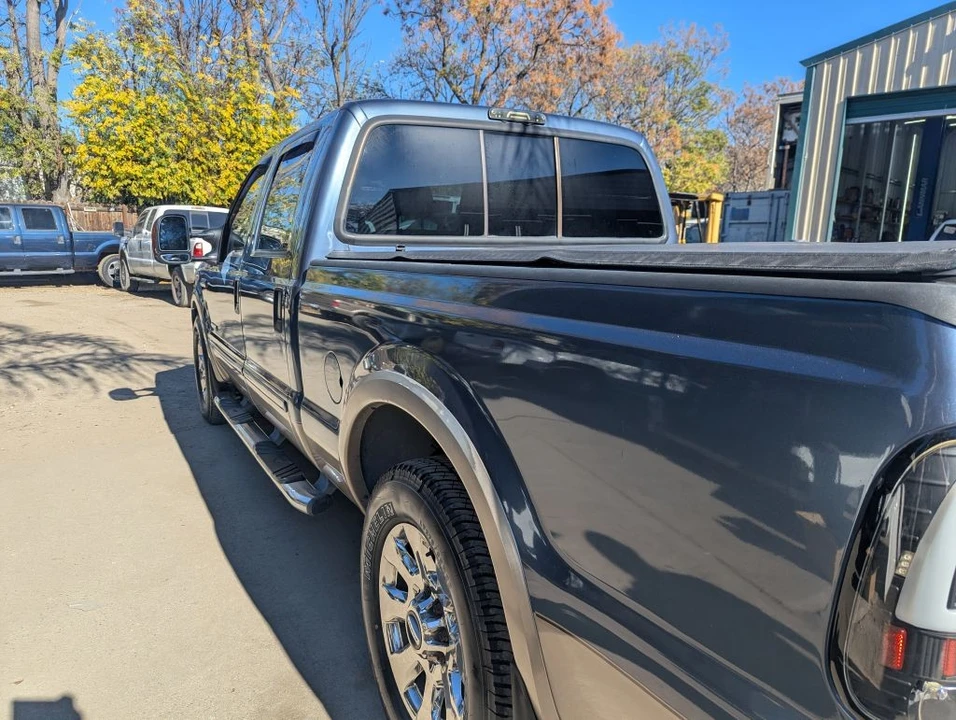 2005 Ford Super Duty 1st Gen - Image 10 of 21