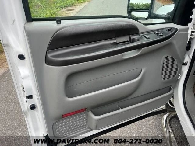 2005 Ford Super Duty 1st Gen - Image 10 of 12