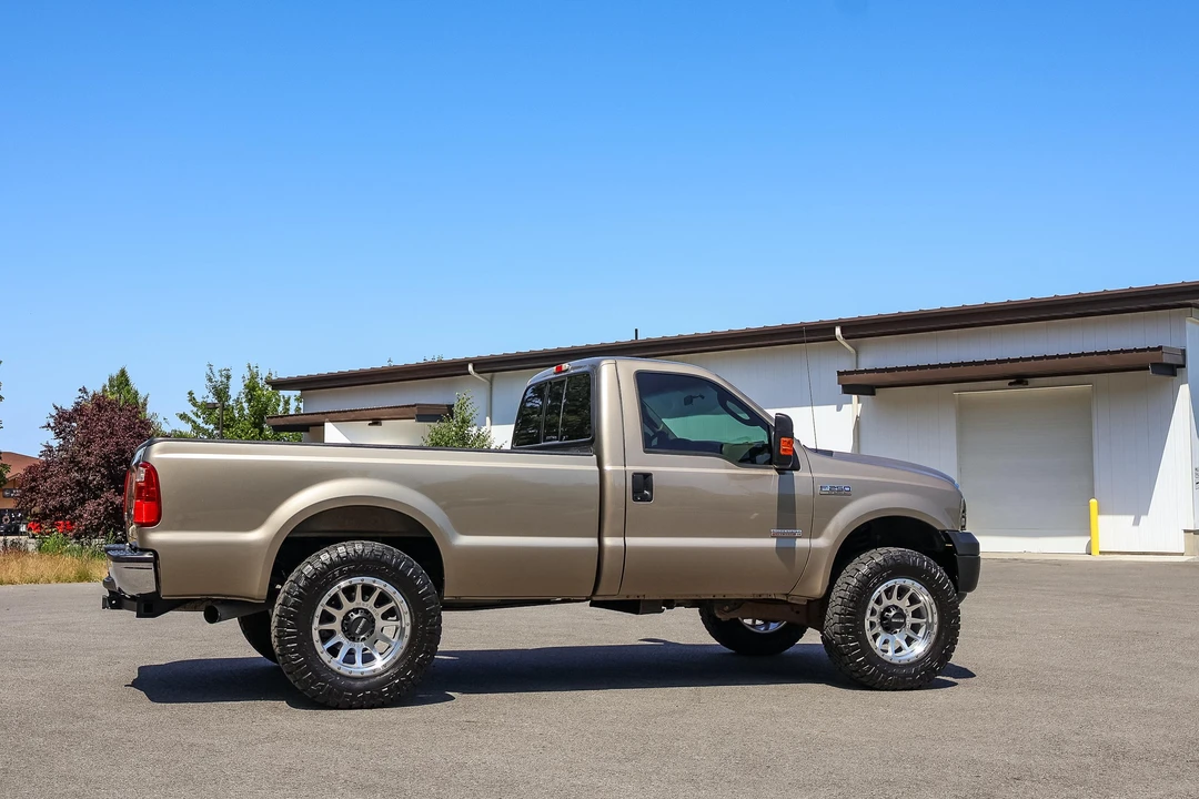 2005 Ford Super Duty 1st Gen - Image 22 of 31