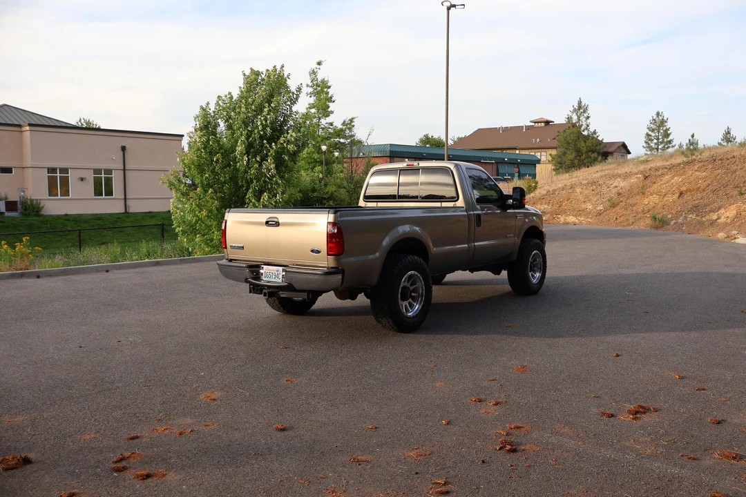 2005 Ford Super Duty 1st Gen - Image 19 of 31