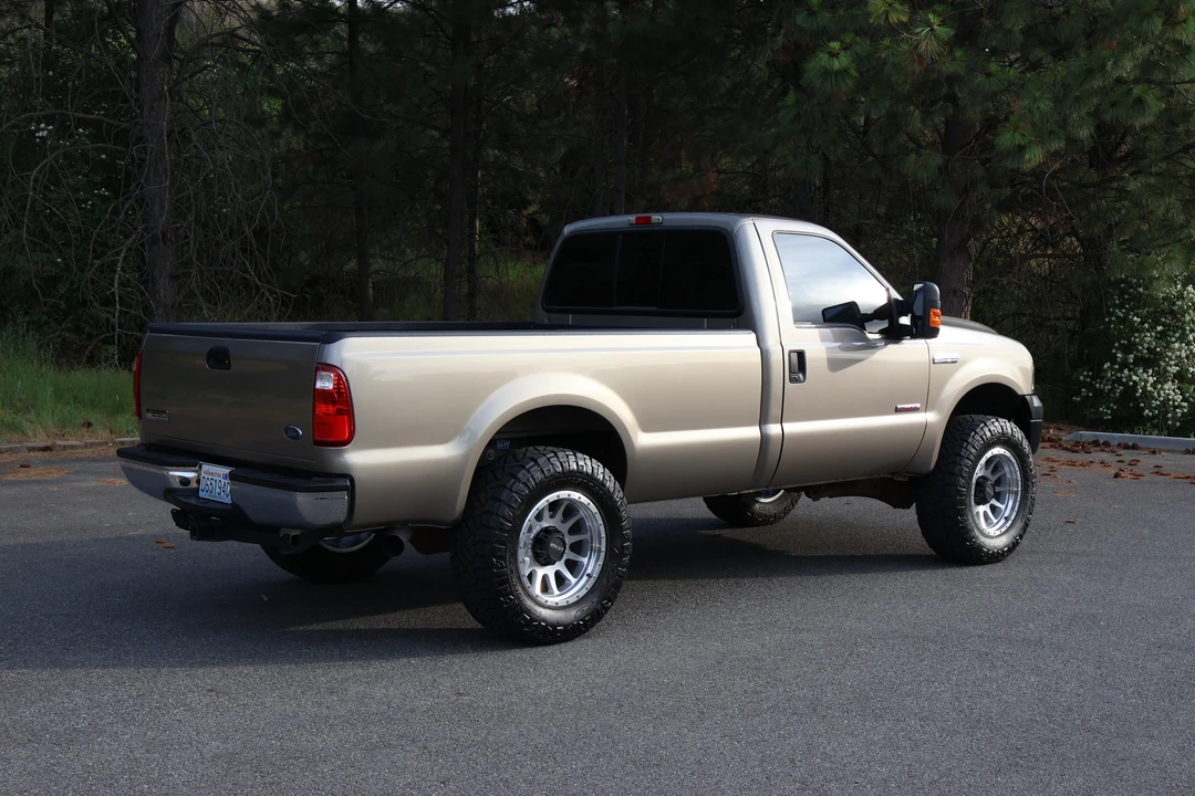 2005 Ford Super Duty 1st Gen - Image 21 of 31