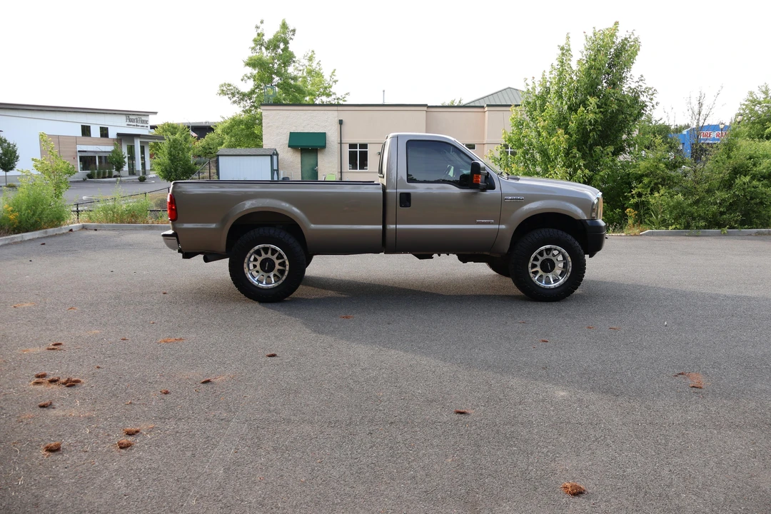 2005 Ford Super Duty 1st Gen - Image 23 of 31