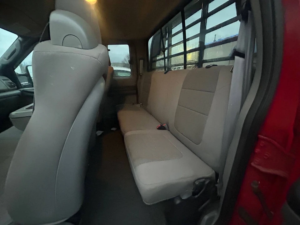 2005 Ford Super Duty 2nd Gen - Image 9 of 12