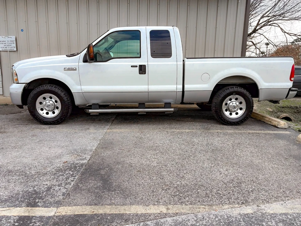 2005 Ford Super Duty 2nd Gen - Image 6 of 21