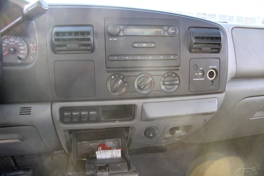 2005 Ford Super Duty 1st Gen - Image 18 of 21