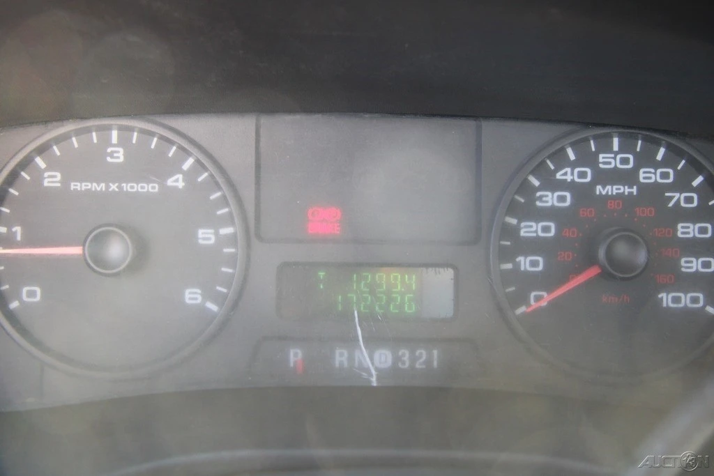 2005 Ford Super Duty 1st Gen - Image 16 of 21
