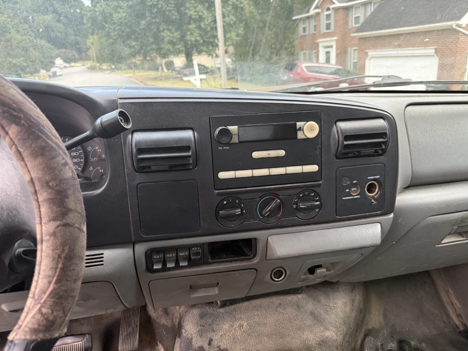 2005 Ford F-Series - Image 9 of 15