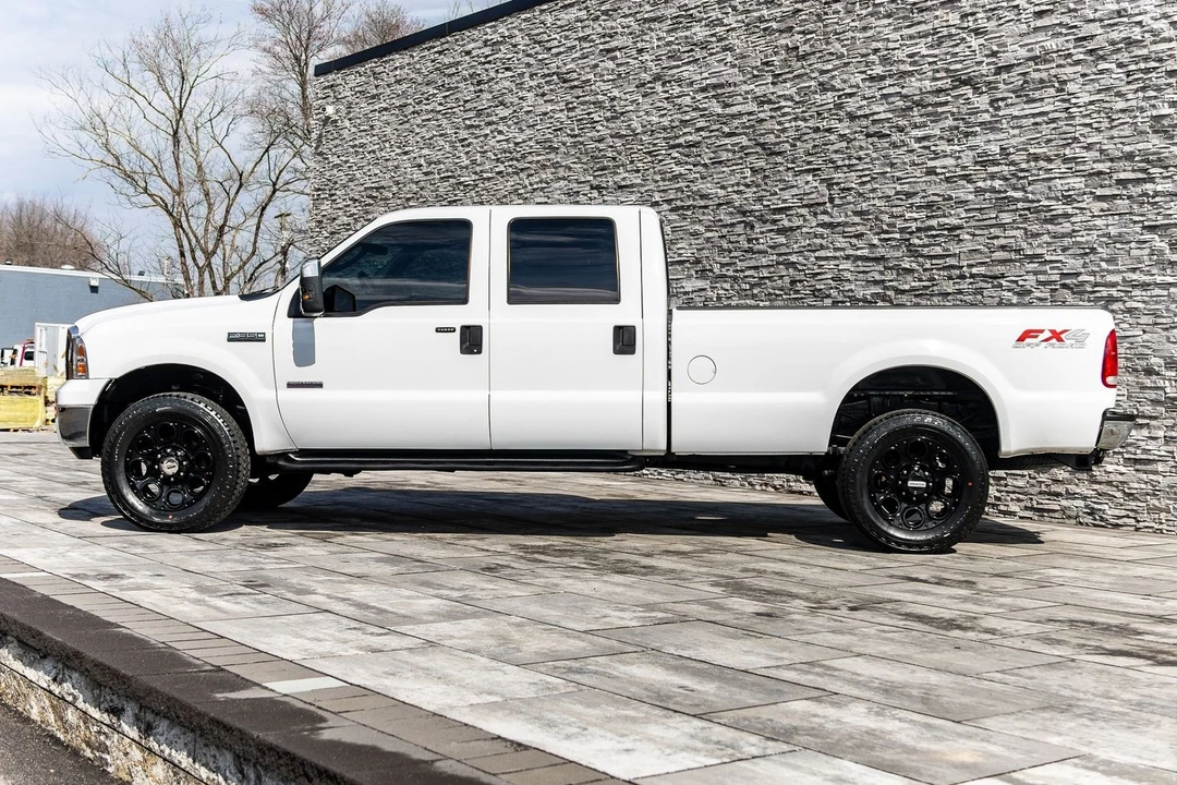 2005 Ford Super Duty 1st Gen - Image 11 of 21