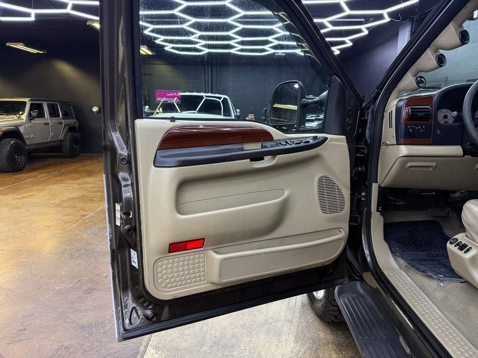 2005 Ford Super Duty 1st Gen - Image 12 of 12