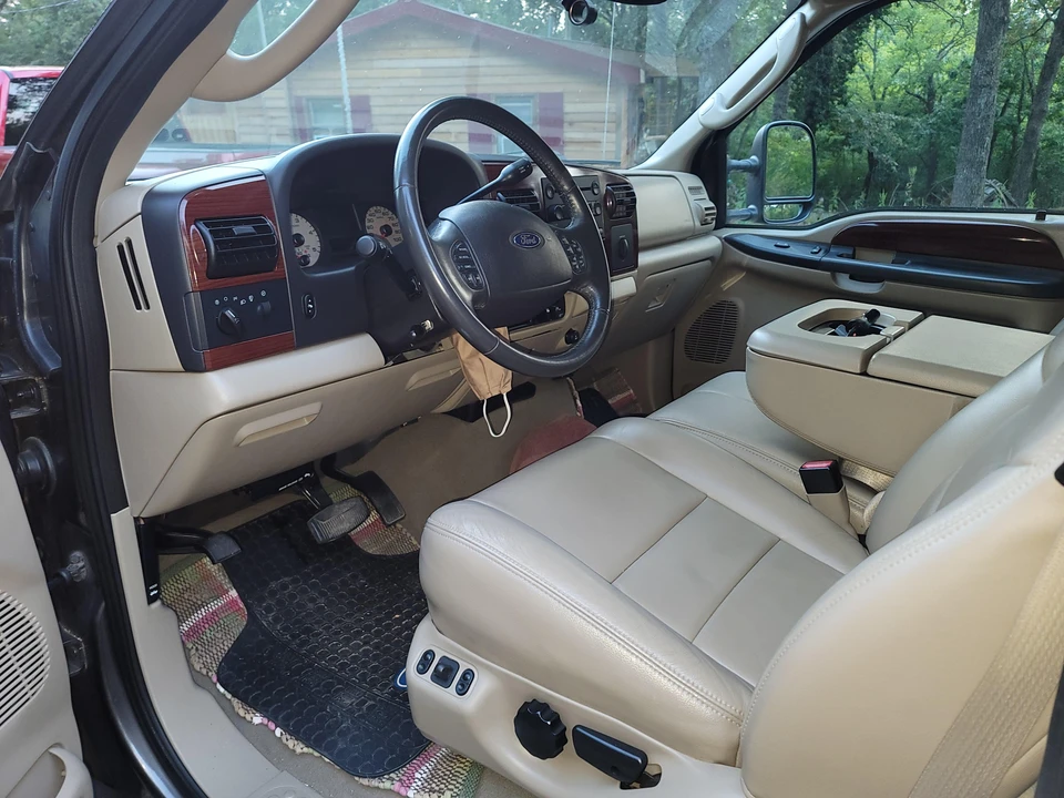 2005 Ford Super Duty 1st Gen - Image 30 of 31