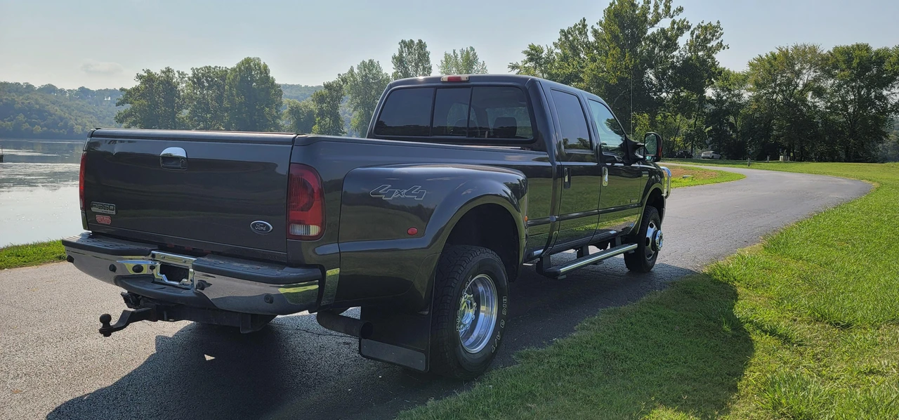 2005 Ford Super Duty 1st Gen - Image 12 of 31