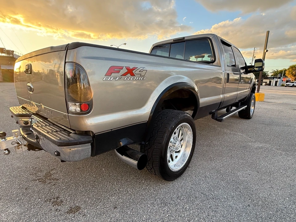 2005 Ford Super Duty 1st Gen - Image 16 of 21
