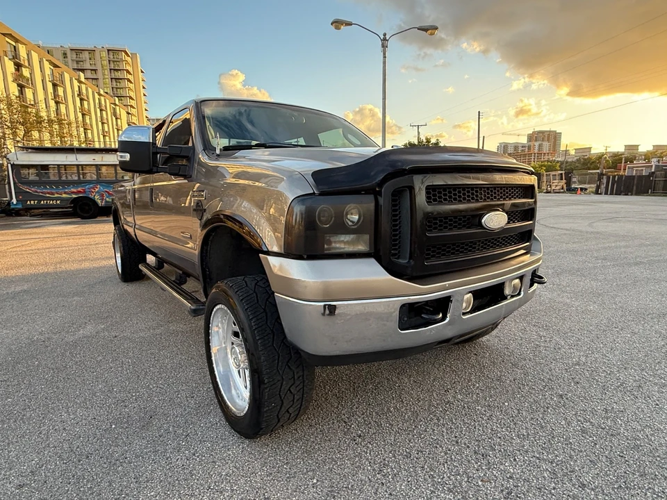 2005 Ford Super Duty 1st Gen - Image 19 of 21