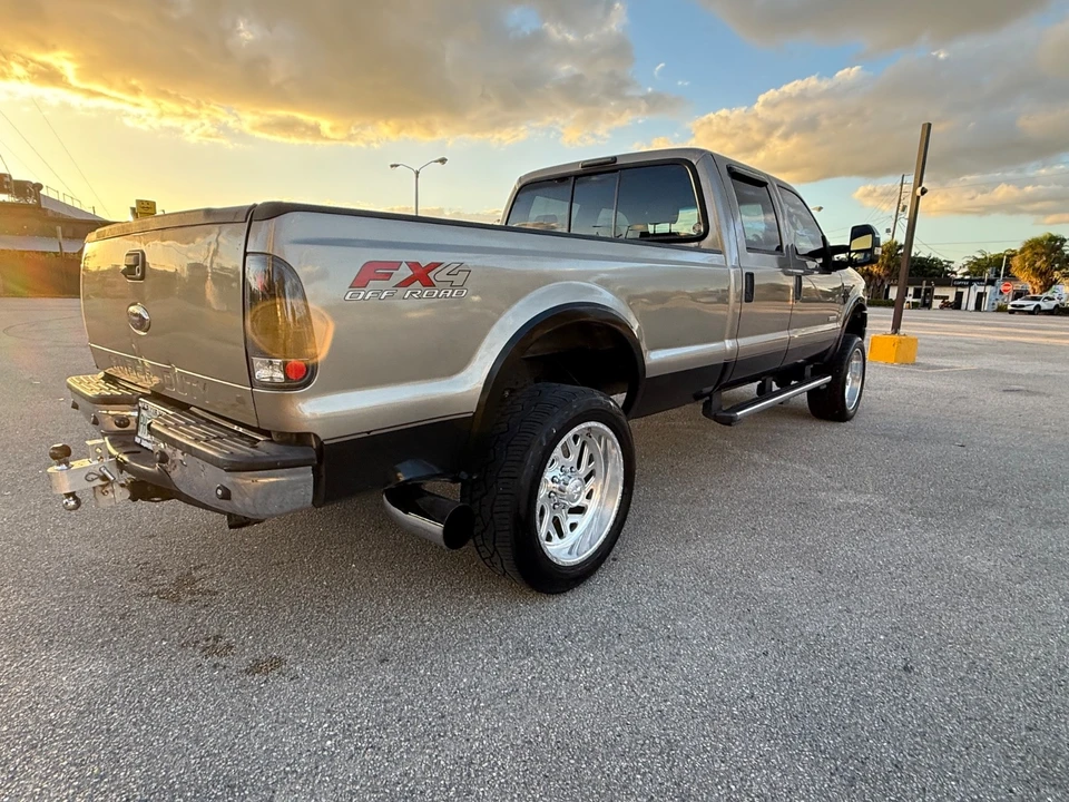 2005 Ford Super Duty 1st Gen - Image 15 of 21