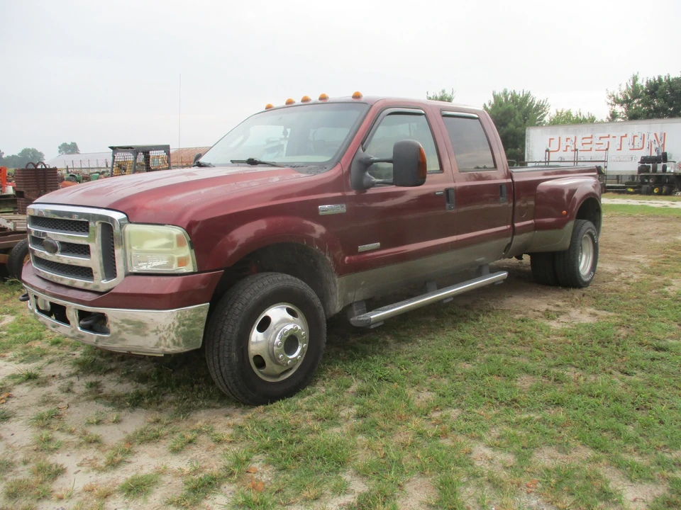 2005 Ford Super Duty 1st Gen - Image 6 of 12