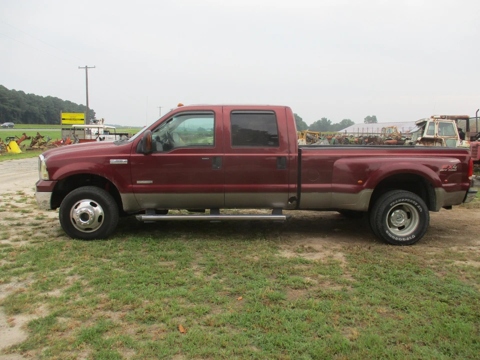 2005 Ford Super Duty 1st Gen - Image 5 of 12