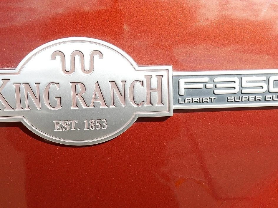 2005 Ford Super Duty 1st Gen - Image 9 of 12