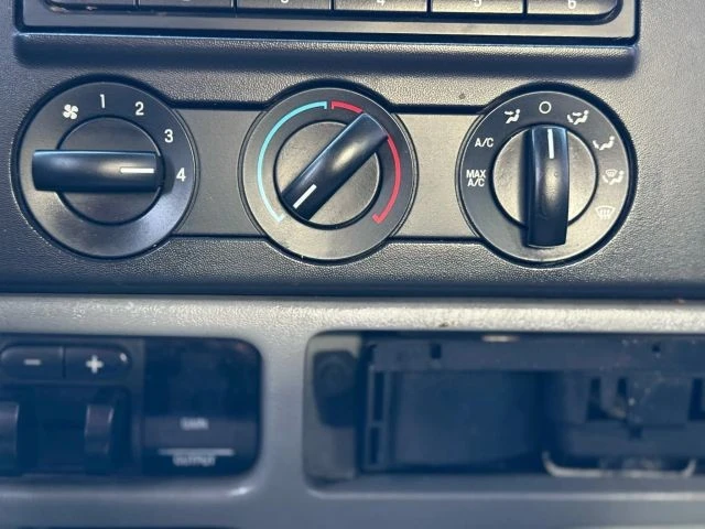 2005 Ford Super Duty 1st Gen - Image 17 of 21