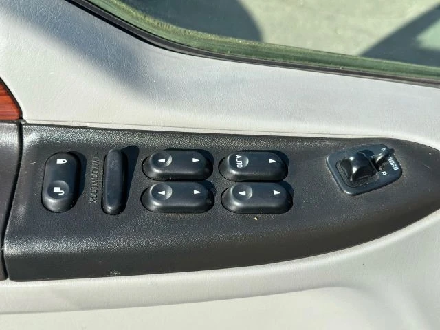 2005 Ford Super Duty 1st Gen - Image 11 of 21