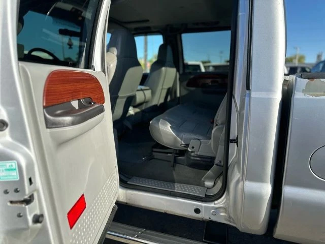 2005 Ford Super Duty 1st Gen - Image 20 of 21