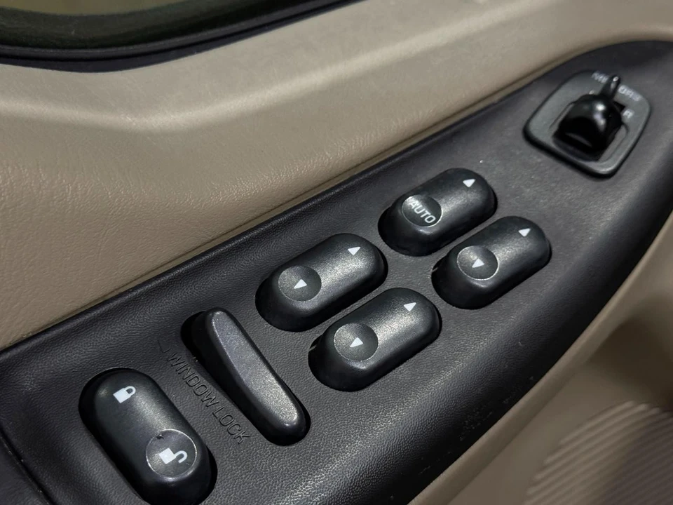 2005 Ford Super Duty 1st Gen - Image 12 of 17
