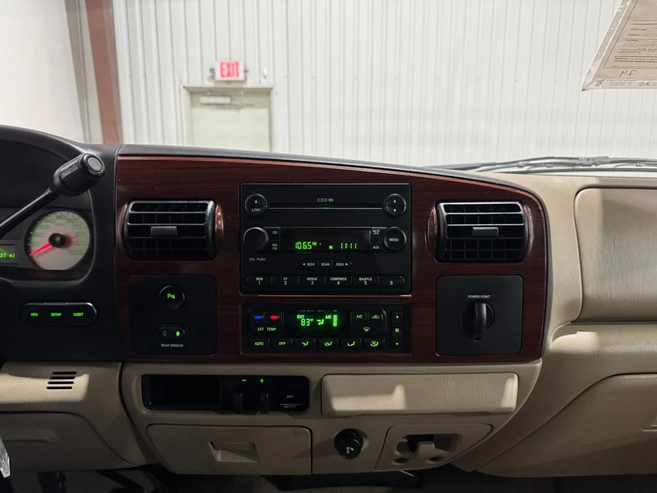 2005 Ford Super Duty 1st Gen - Image 20 of 31