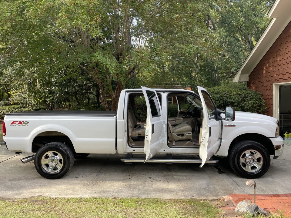 2005 Ford Super Duty 1st Gen - Image 18 of 31