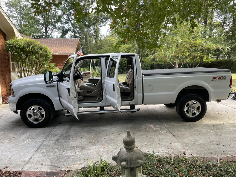 2005 Ford Super Duty 1st Gen - Image 10 of 31