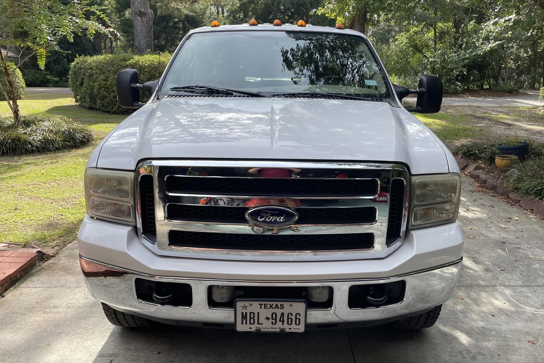 2005 Ford Super Duty 1st Gen - Image 2 of 31