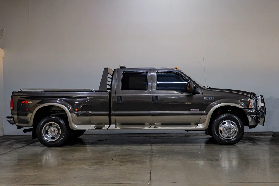 2005 Ford Super Duty 1st Gen - Image 9 of 21