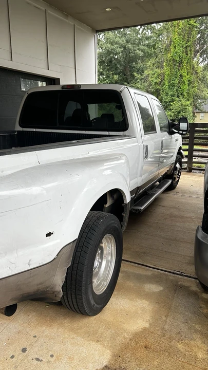 2005 Ford Super Duty 1st Gen - Image 2 of 9