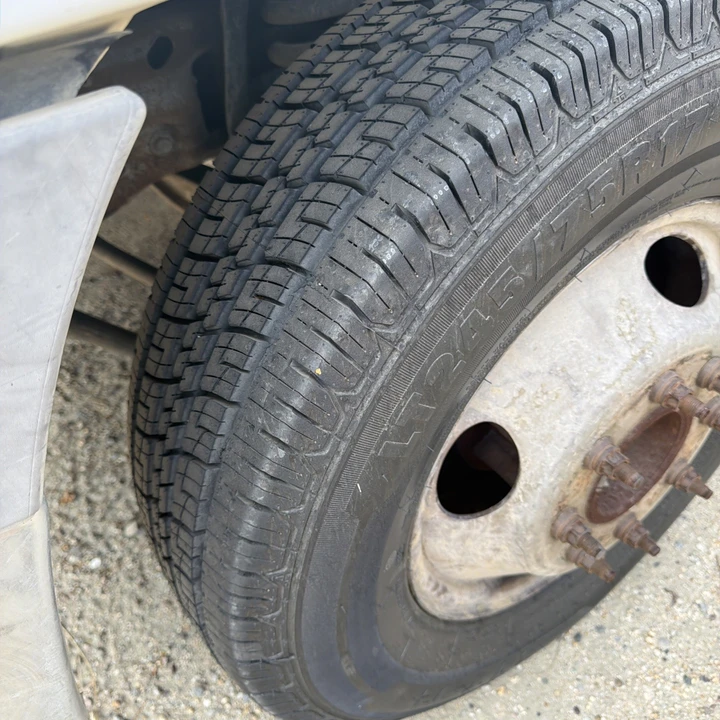 2005 Ford Super Duty 1st Gen - Image 8 of 9