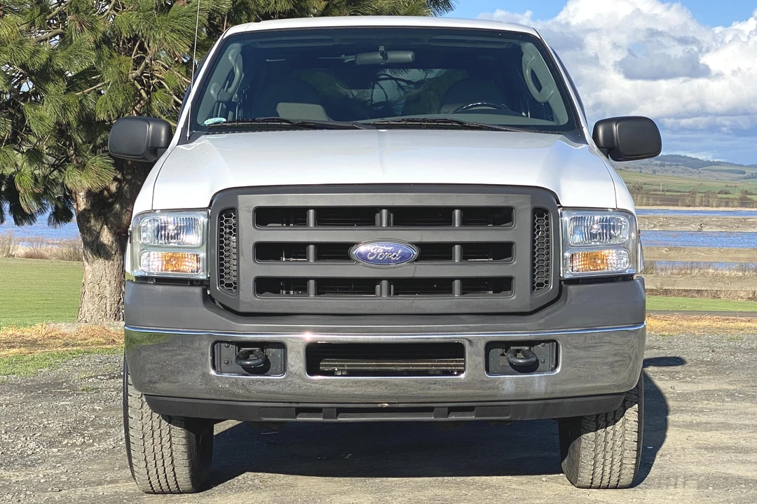 2005 Ford Super Duty 1st Gen - Image 2 of 31