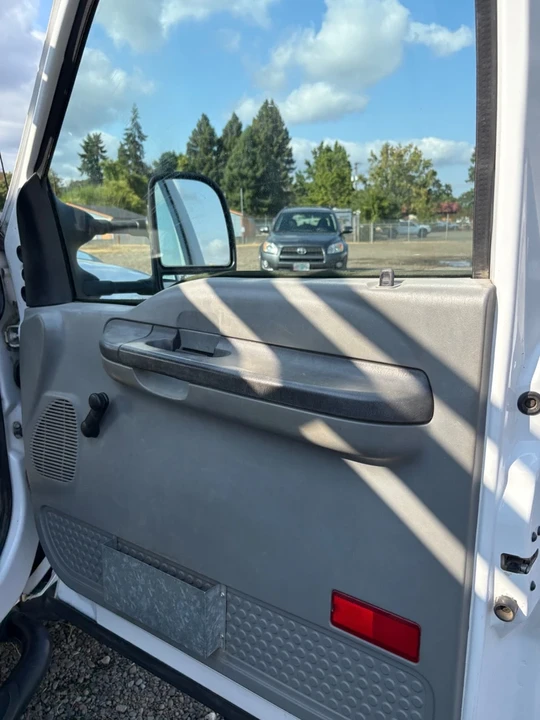 2005 Ford Super Duty 1st Gen - Image 10 of 17