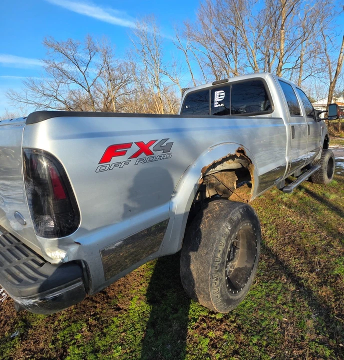 2005 Ford Super Duty 1st Gen - Image 10 of 20