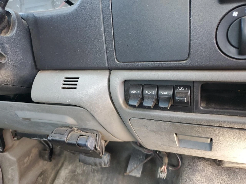 2005 Ford Super Duty 1st Gen - Image 10 of 21